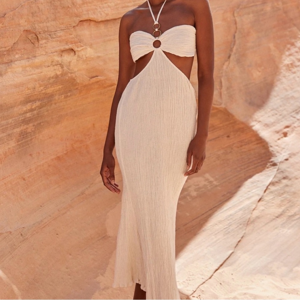 Savannah Morrow Mina beige maxi dress